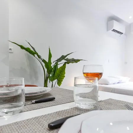 L'emeraude - Calm - - Wifi * Antibes